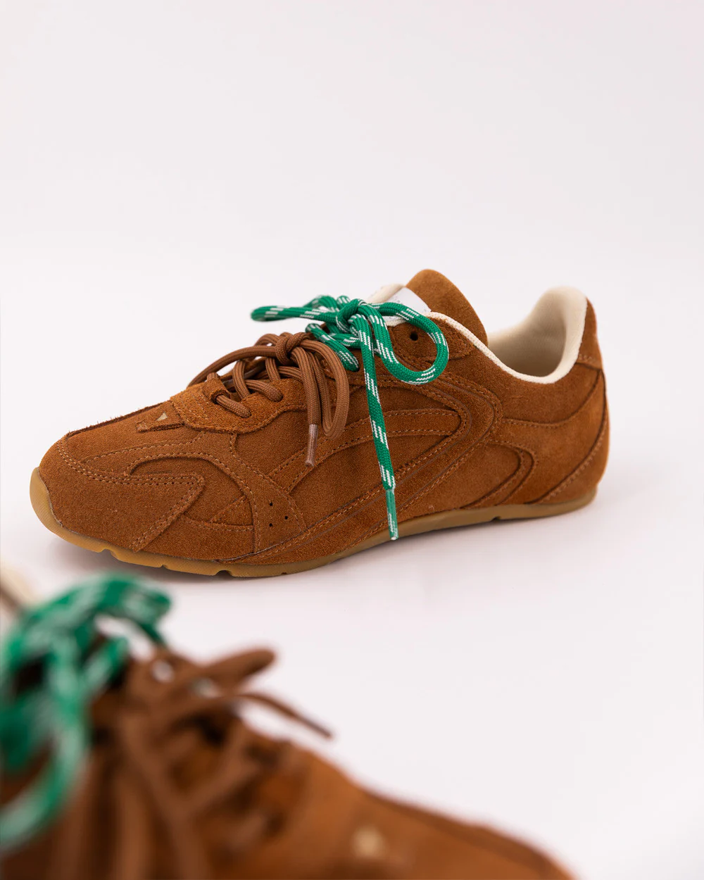 0-105 Cosmo Tan Brown sneaker - Image 4