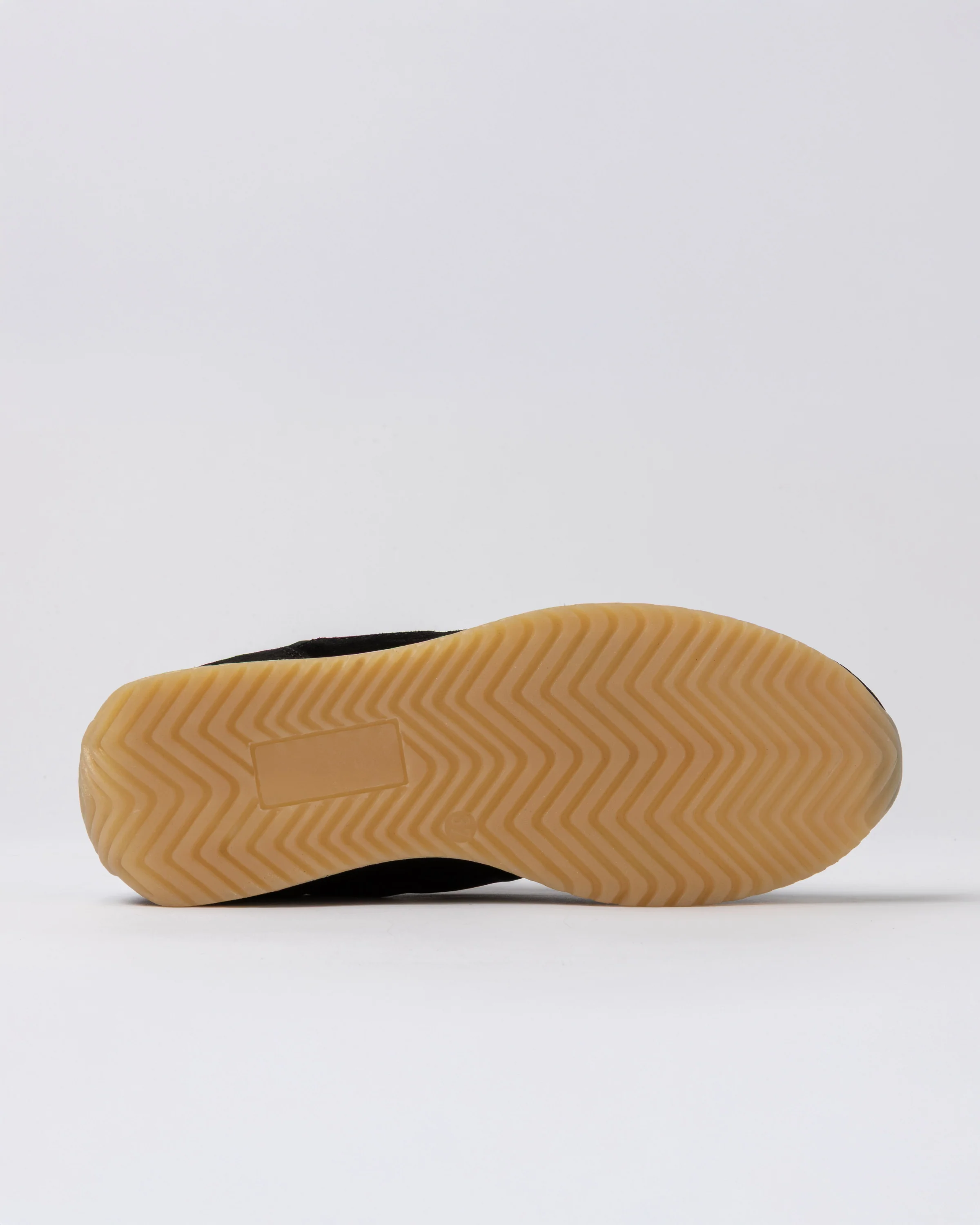 Athleta Black Slim sneaker - Image 4