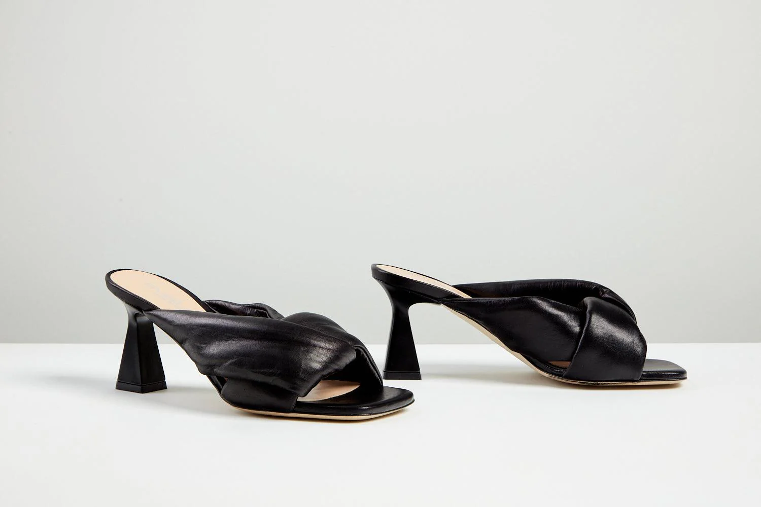 Gigi black kitten heel - Image 5