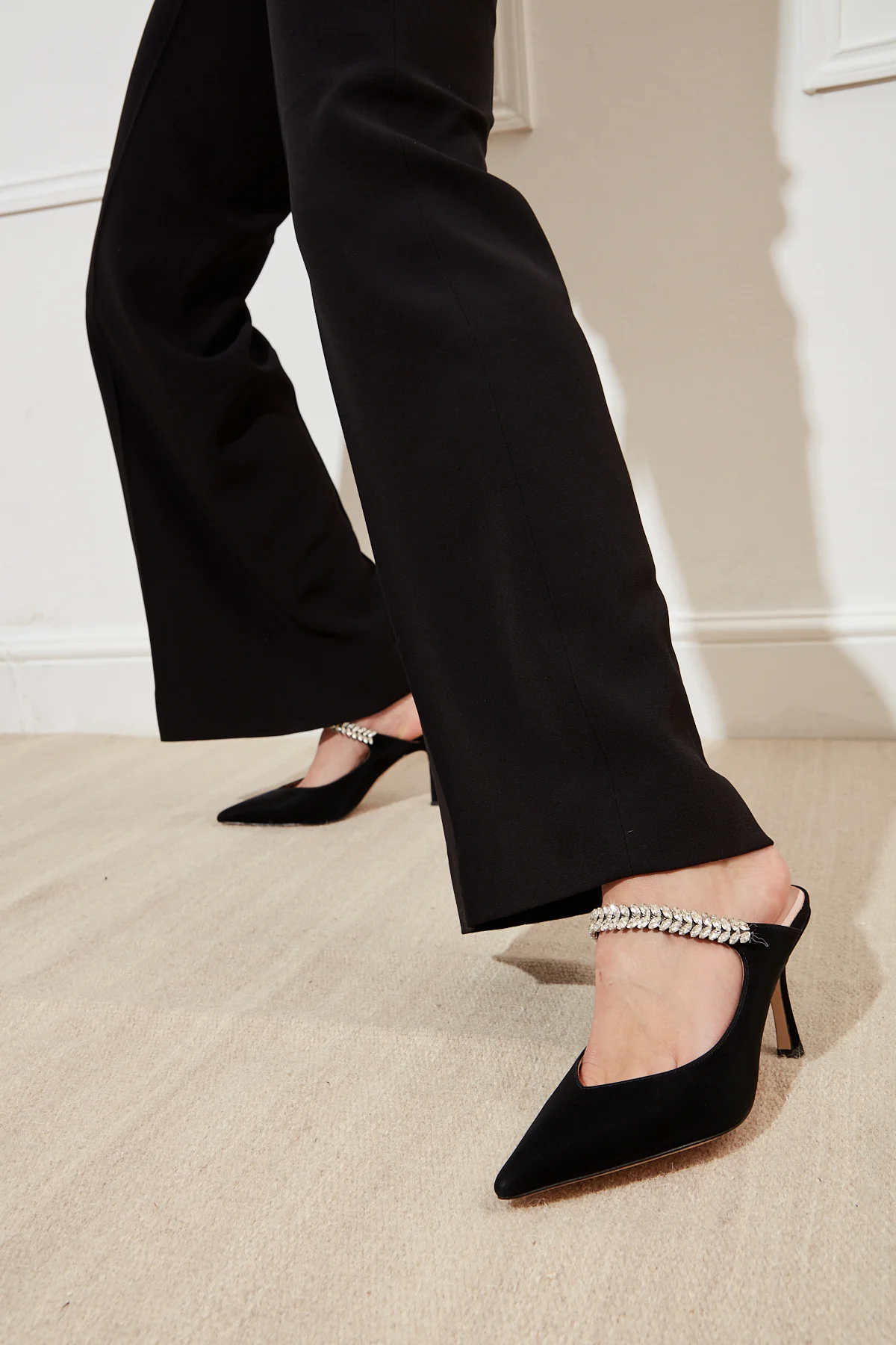 Harper Black stiletto by Diane Perreau - Image 4