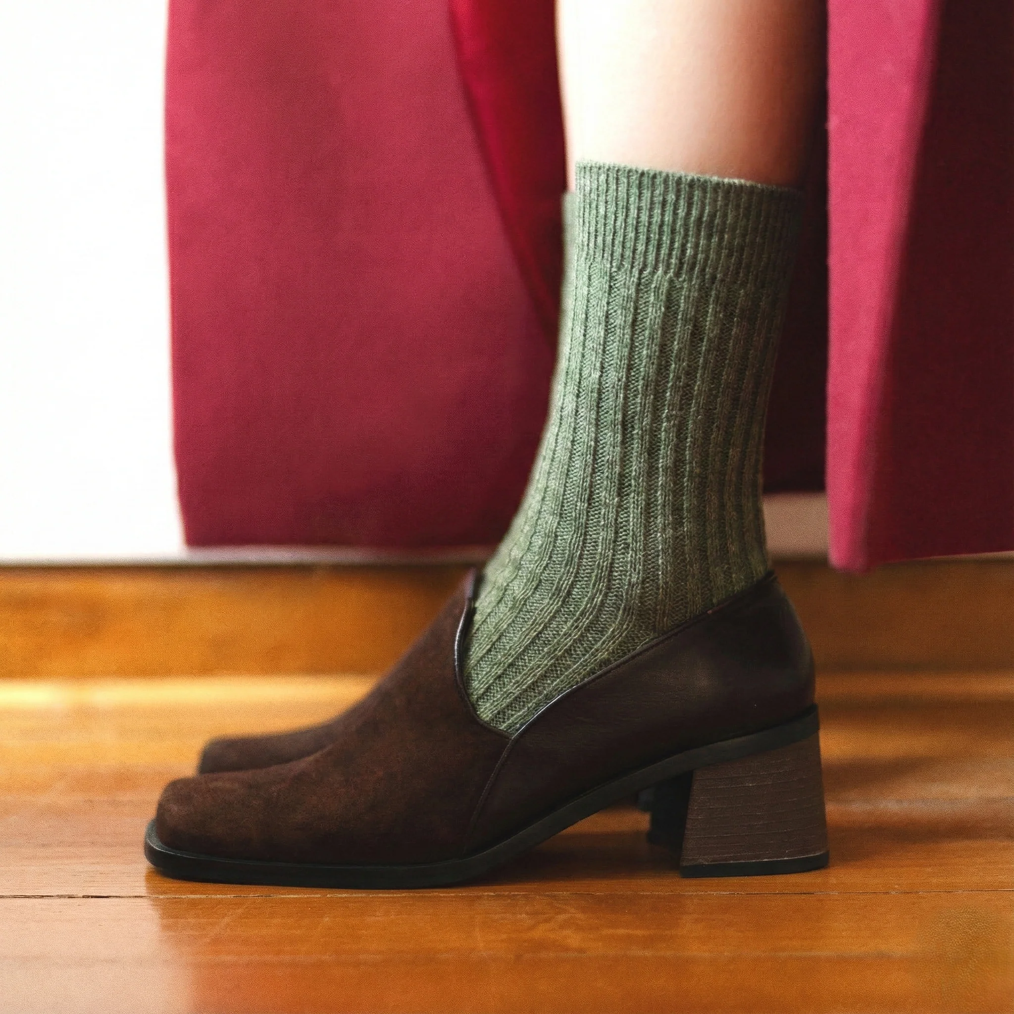 Klue Silk and Wool Green socks - Image 2