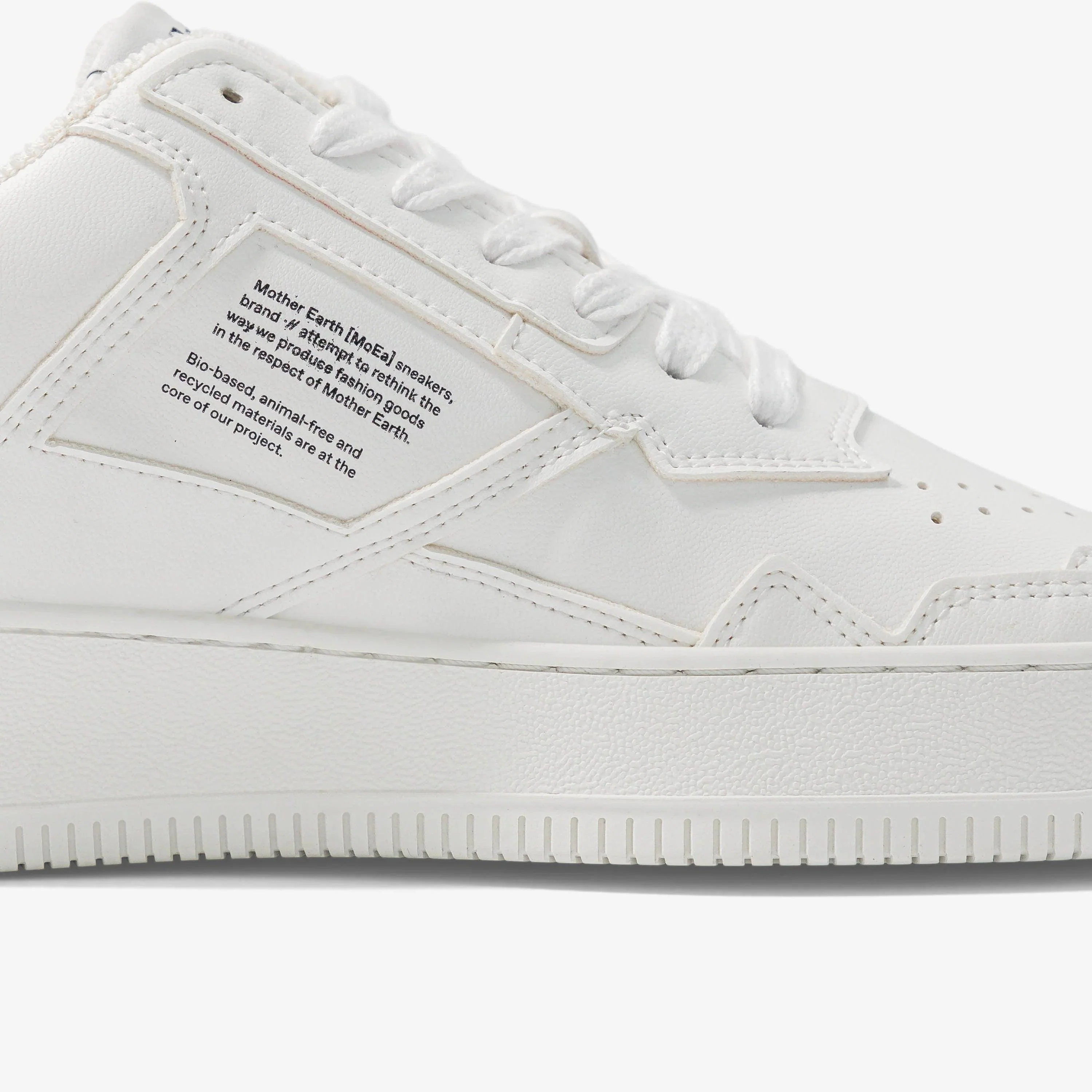 MoEa Gen1 All White sneaker - Image 5