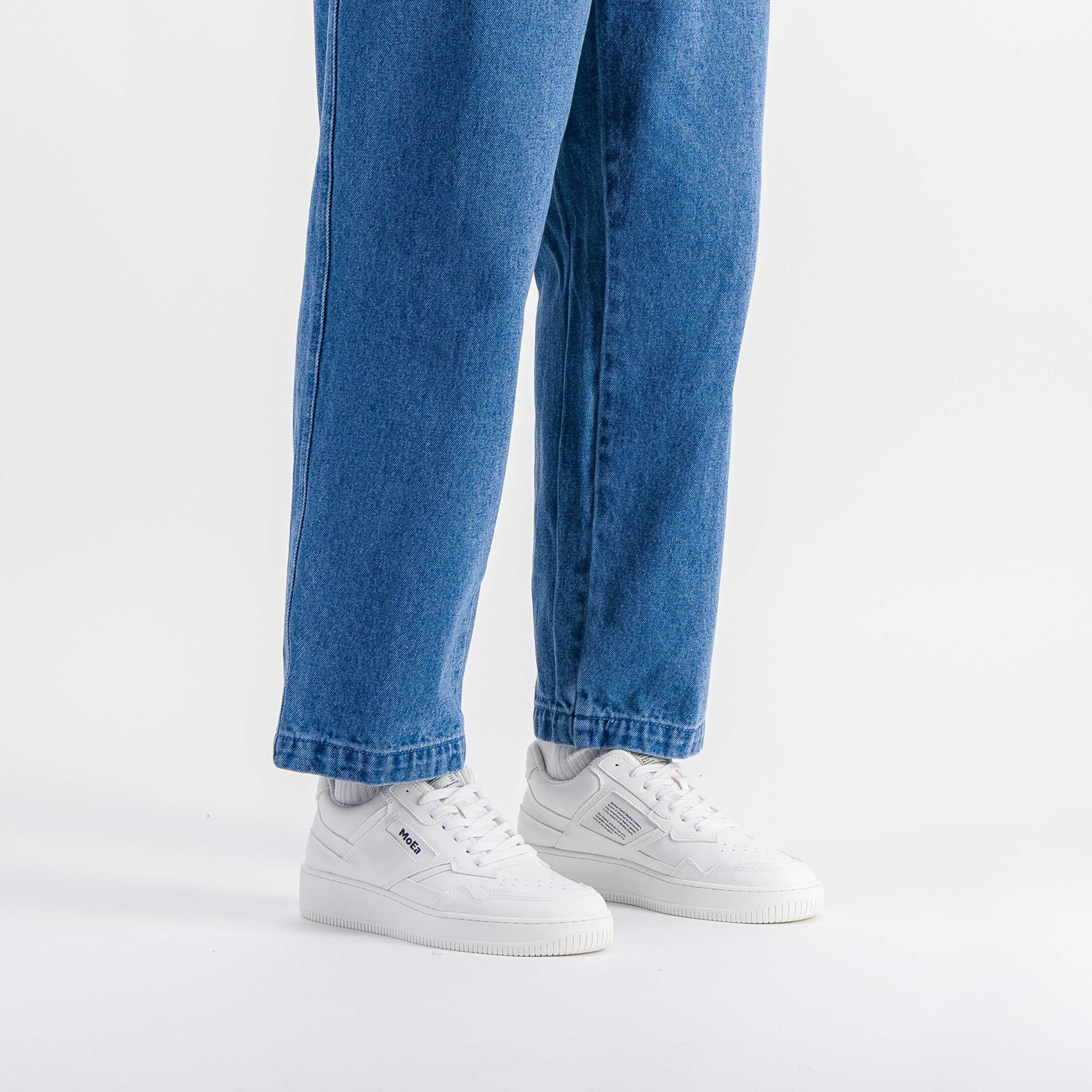 MoEa Gen1 All White sneaker - Image 6