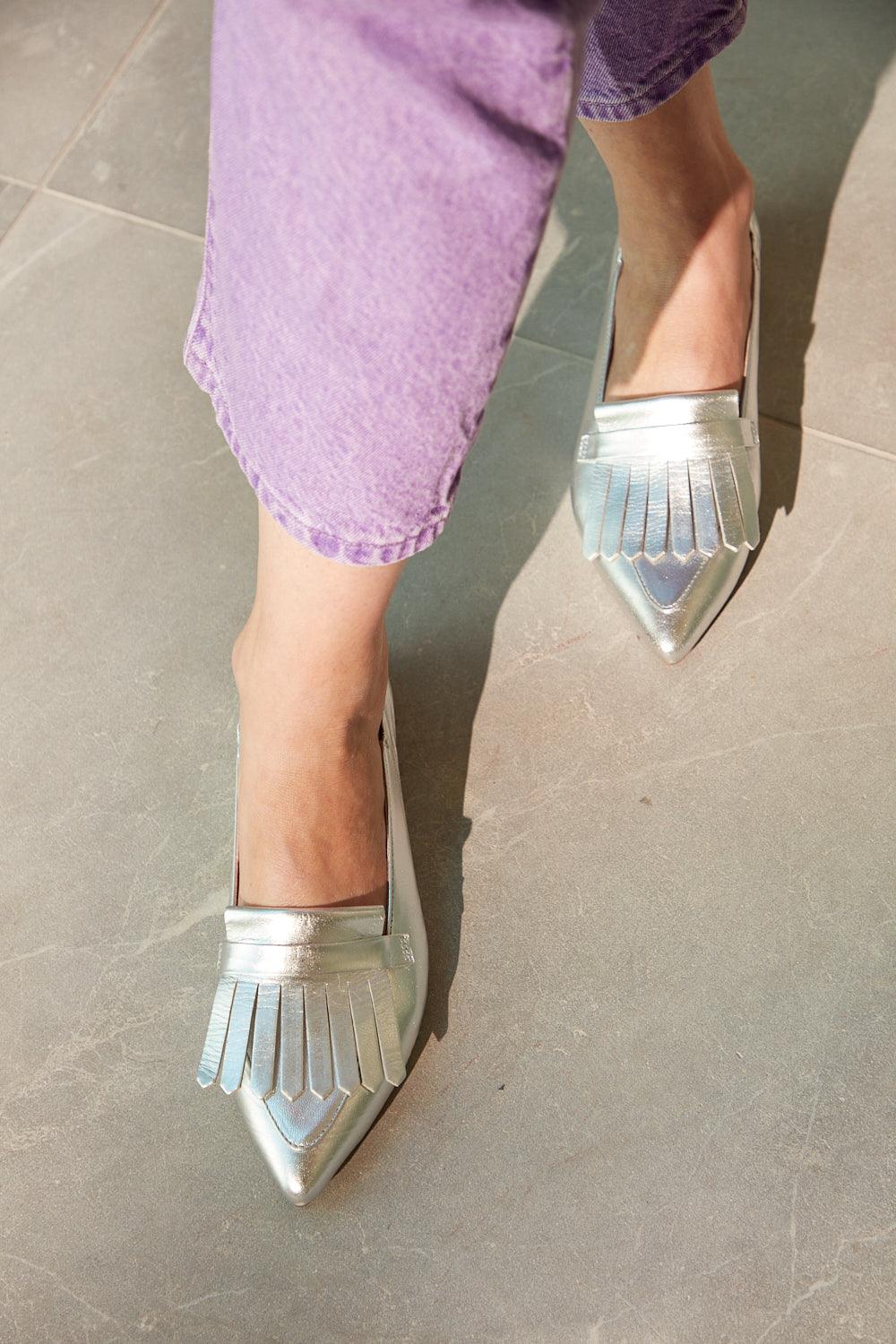 Hannah Silver Pointy Flats - Image 4