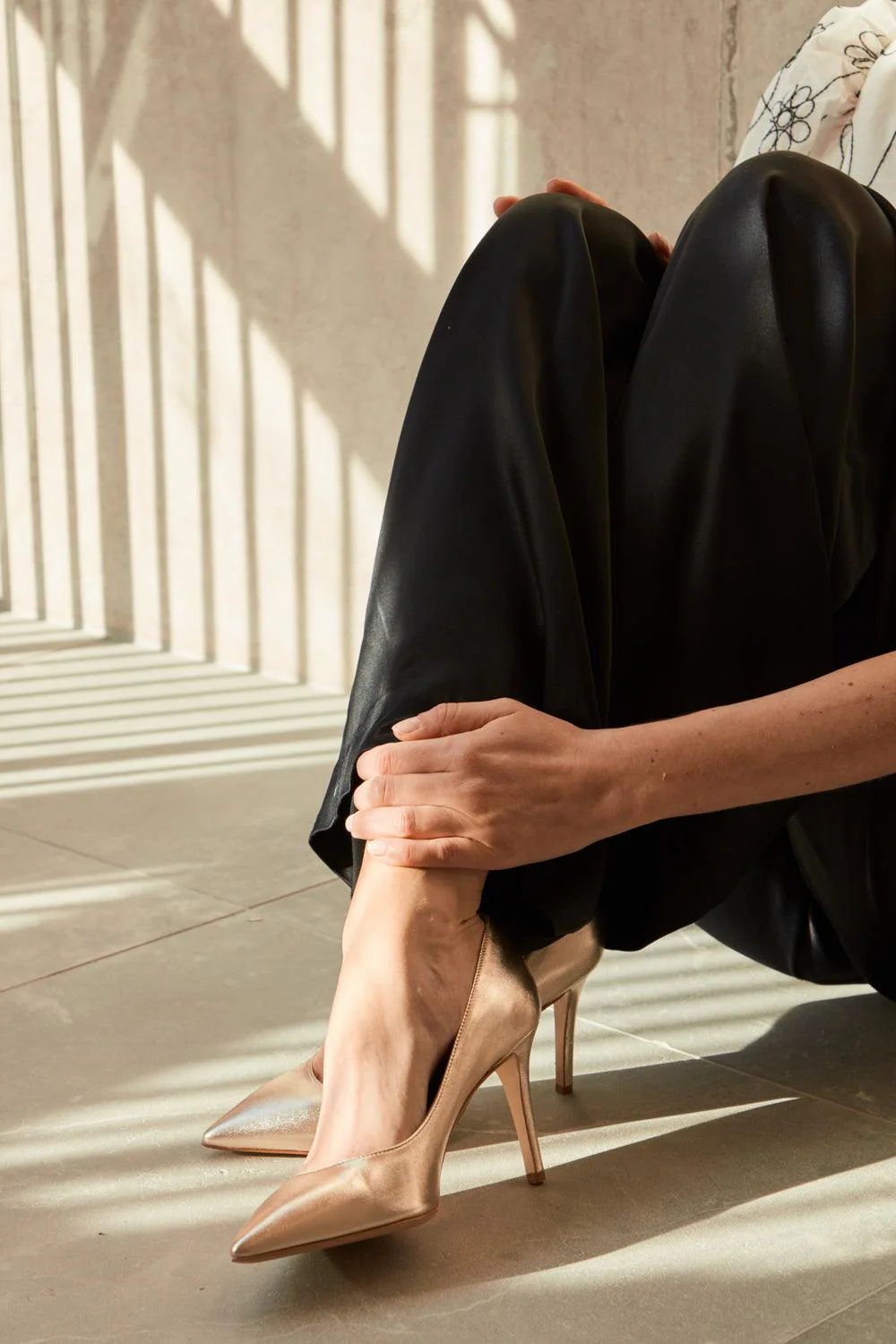 Nataly pointy toe gold pumps - Image 7