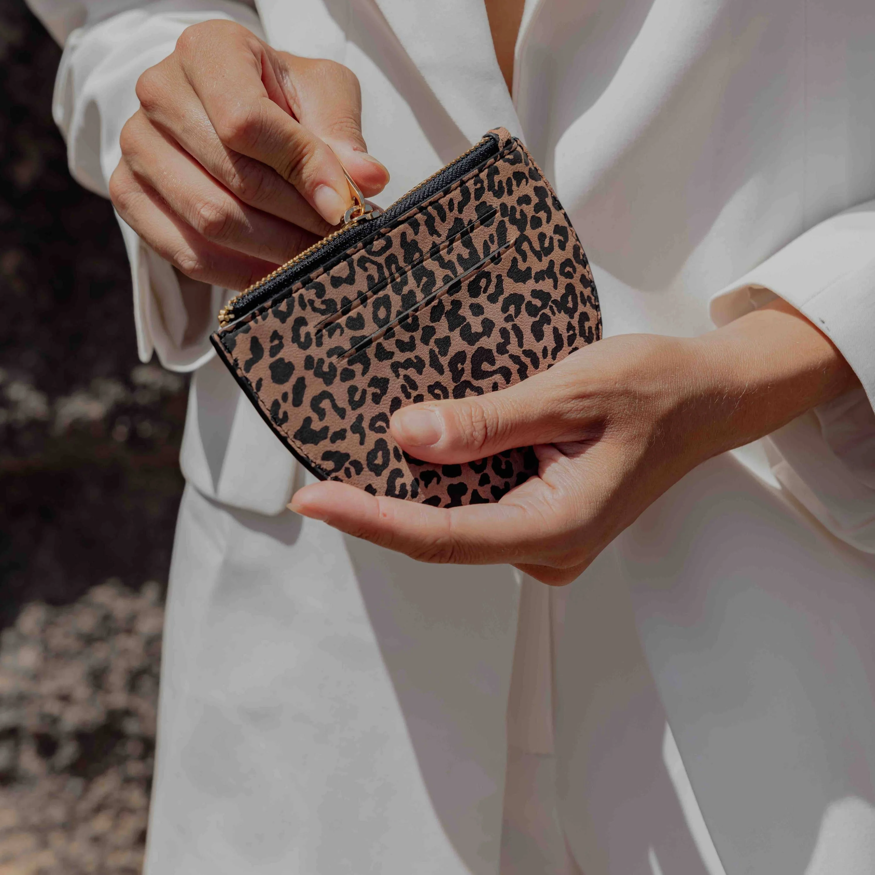 Simone Leopard Print wallet - Image 2